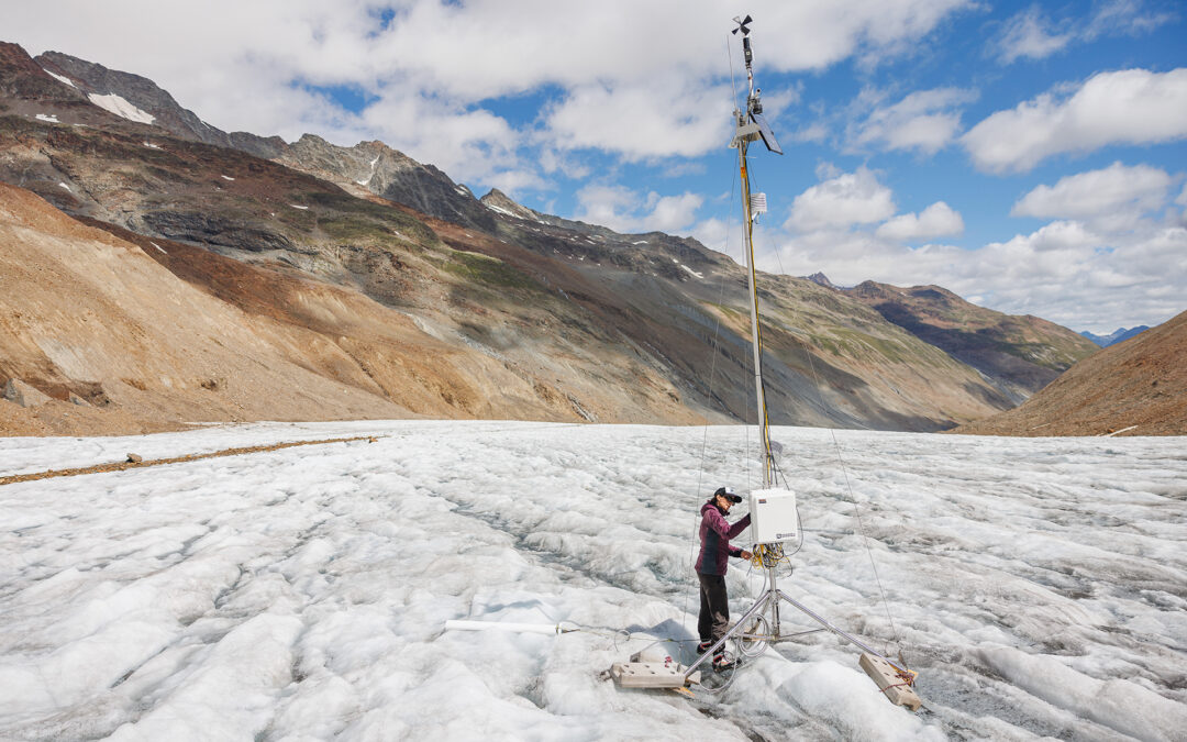 Melting Giants – Year of the Glacier 2025